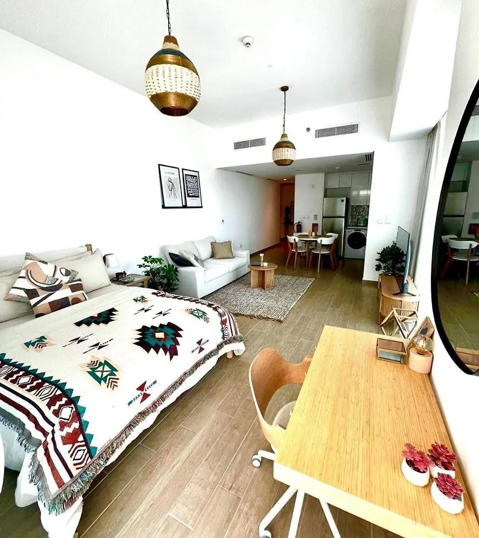 Spectacular Corner Studio At Yas - Private Beach Абу-Даби